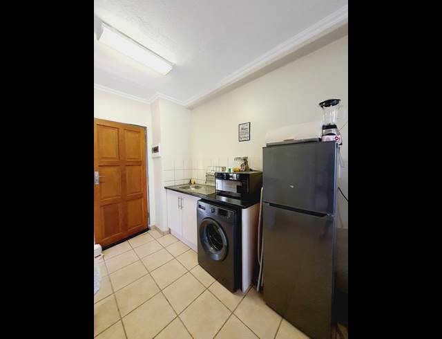 1 BEDROOM APARTMENT FOR SALE IN NOORDWYK